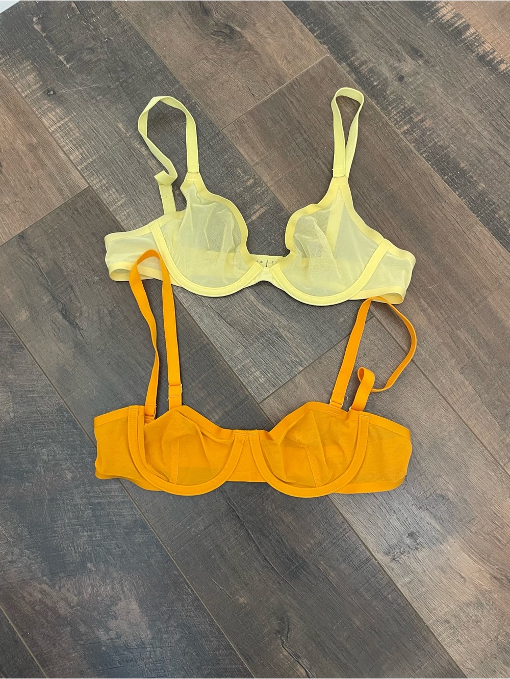 Bundle of 2 CUUP Bras 32A Sheer Orange Yellow